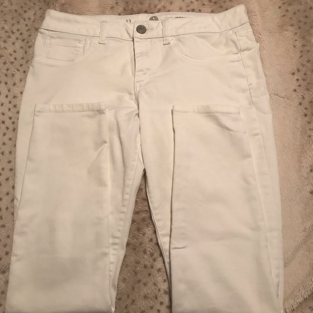 White Jean Jeggings